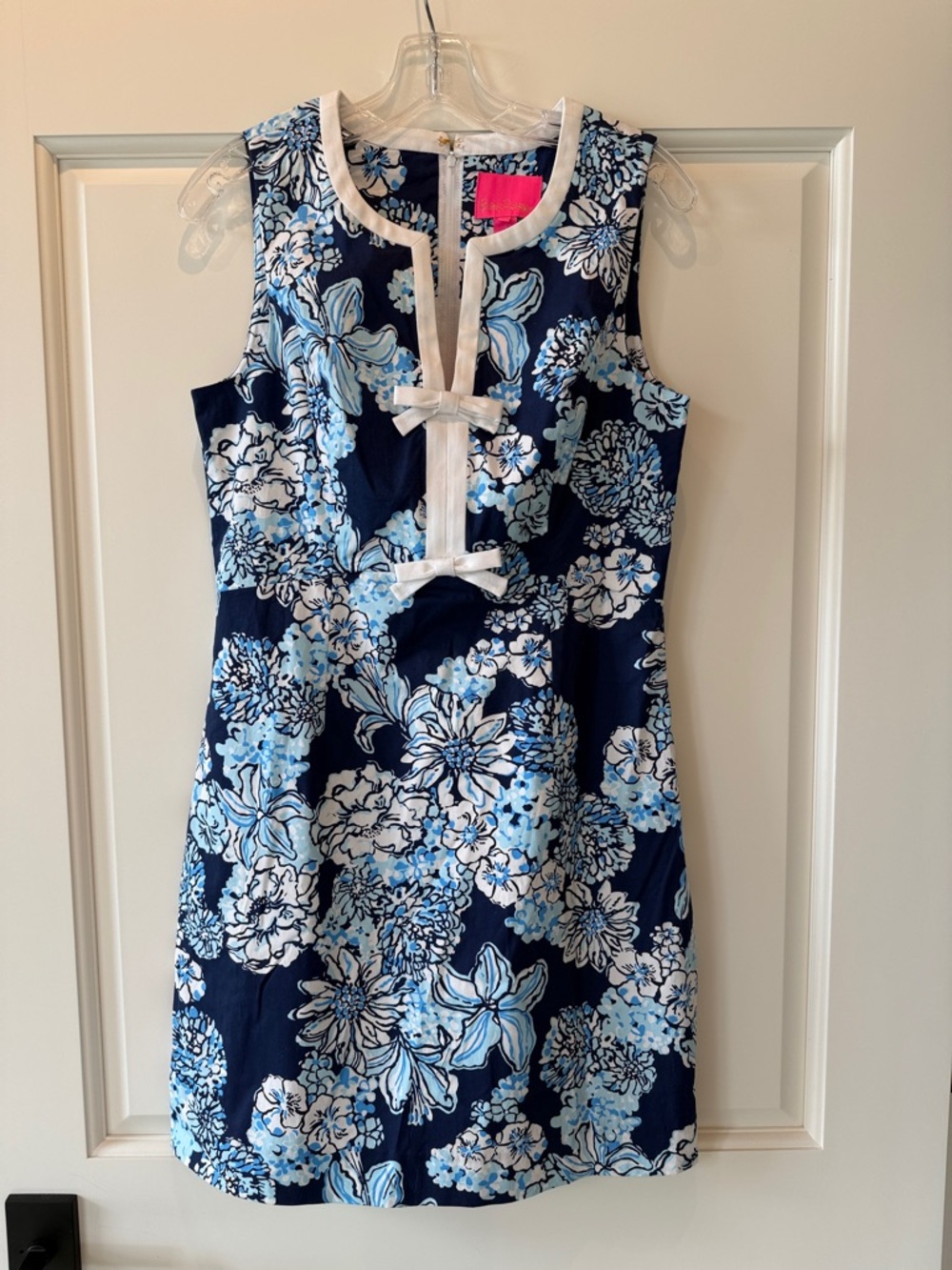Lilly Pulitzer Stretch Cotton Shift Dress in Bouquet All Day, Low Tide Navy - Picture 1 of 8